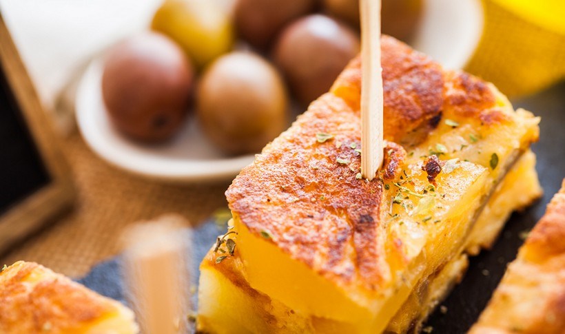 Tortilla de patatas (ισπανική ομελέτα)