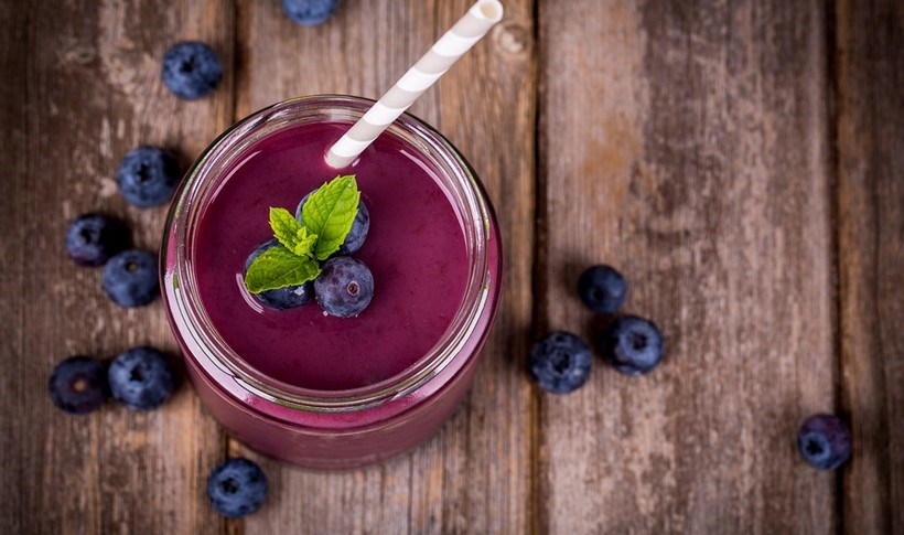 Ενεργειακό smoothie με μύρτιλα