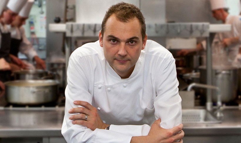 Κρύα σούπα ροδάκινου με αμύγδαλα από τον Daniel Humm, σεφ του νεοϋορκέζικου Eleven Madison Park