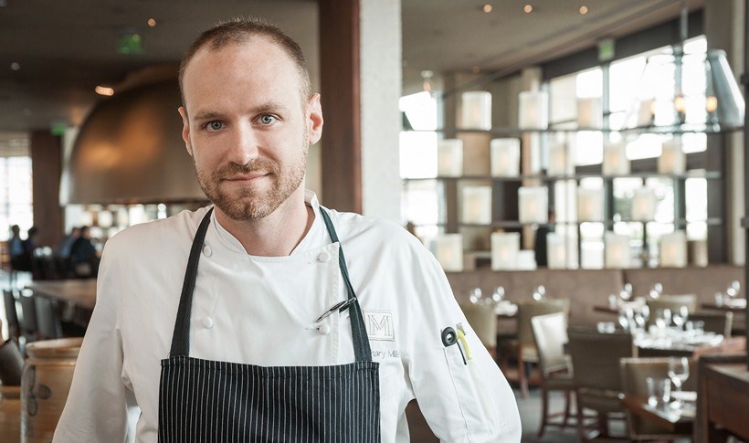 Γκουρμέ μπέργκερ γαλοπούλας από τον Zachary Mills, executive chef του Four Seasons Hotel Baltimore