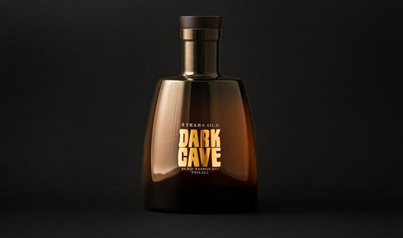 DΑRΚ CAVE: Ένα μεγάλο ελληνικό απόσταγμα