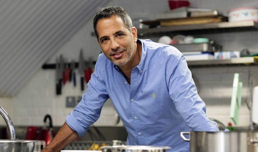 Σούπα κουνουπιδιού με κρουτόν μουστάρδας από τον Yotam Ottolenghi, σεφ του Nopi στο Λονδίνο